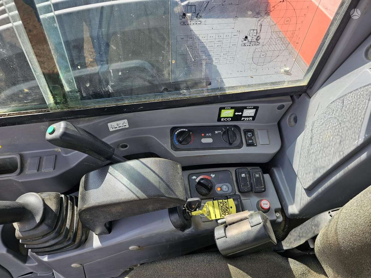 Kubota KX080-4a, mini ekskavatori