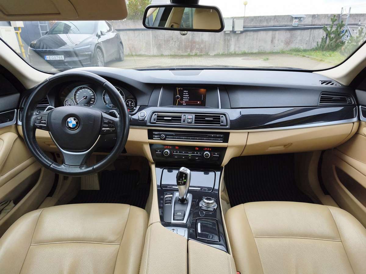 BMW 520, 2.0 l., Универсал