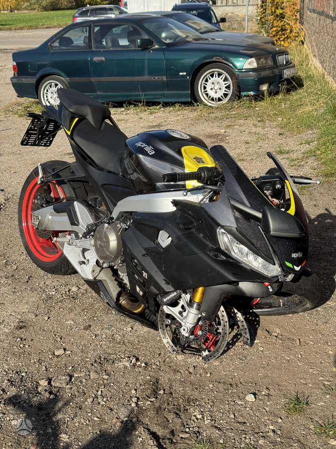 Aprilia RS, superbikes