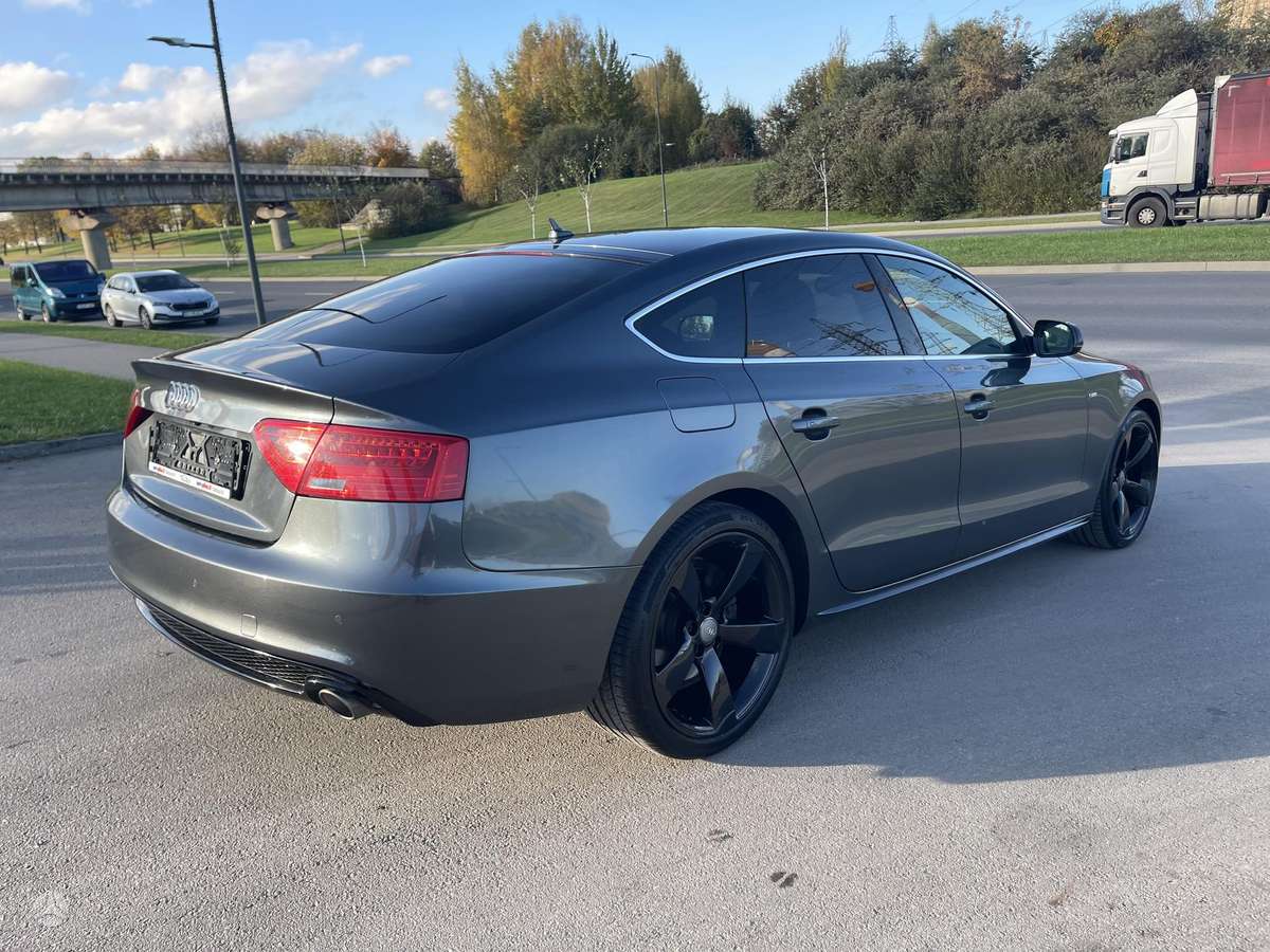 Audi A5, 3.0 l., hatchback