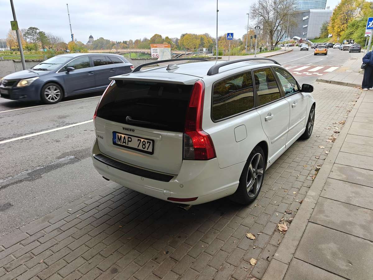 Volvo V50, 2.4 l., Универсал