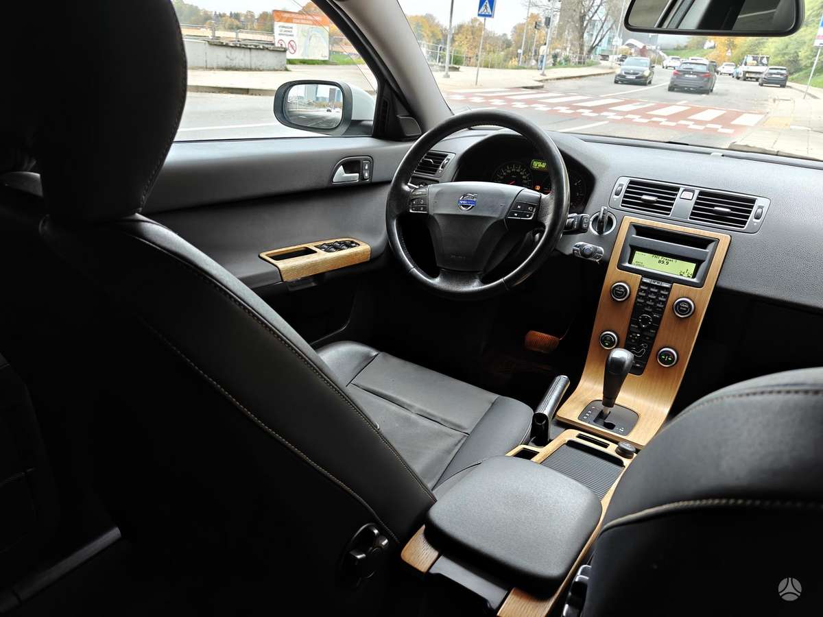Volvo V50, 2.4 l., Универсал