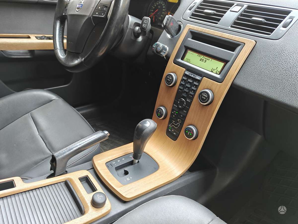 Volvo V50, 2.4 l., Универсал