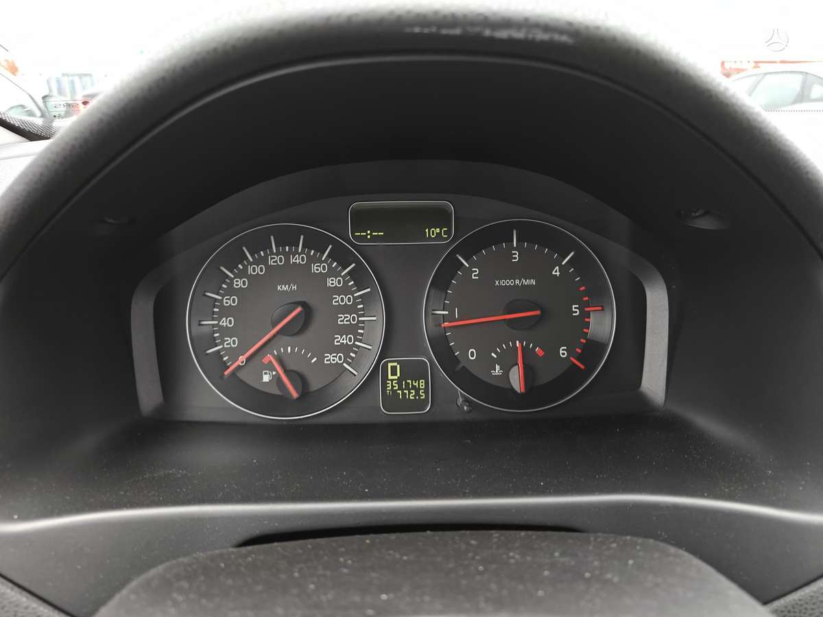 Volvo V50, 2.4 l., Универсал