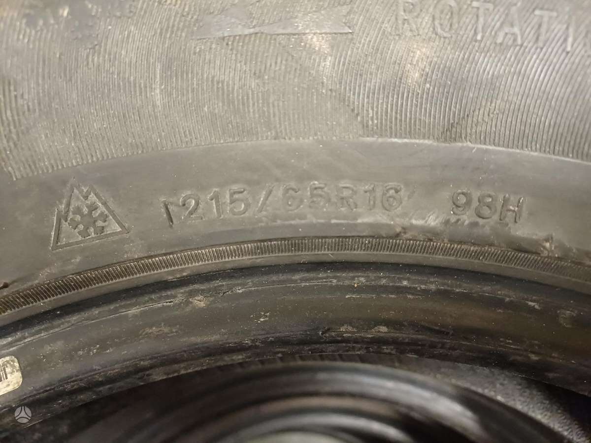 Blacklion, winter 215/65 R16