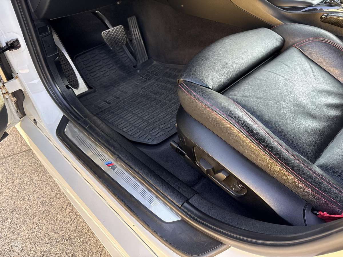 BMW X1, 2.0 l., Внедорожник / Кроссовер