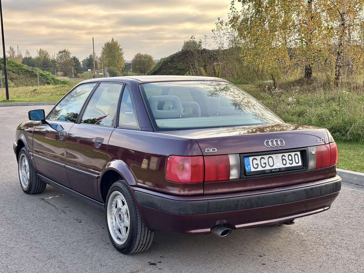 Audi 80, 2.0 l., Седан