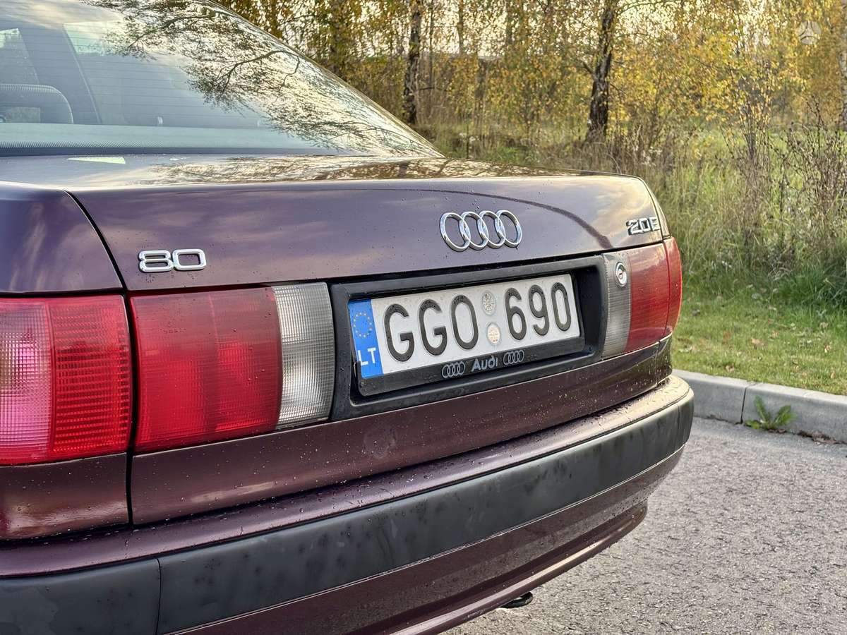Audi 80, 2.0 l., Седан