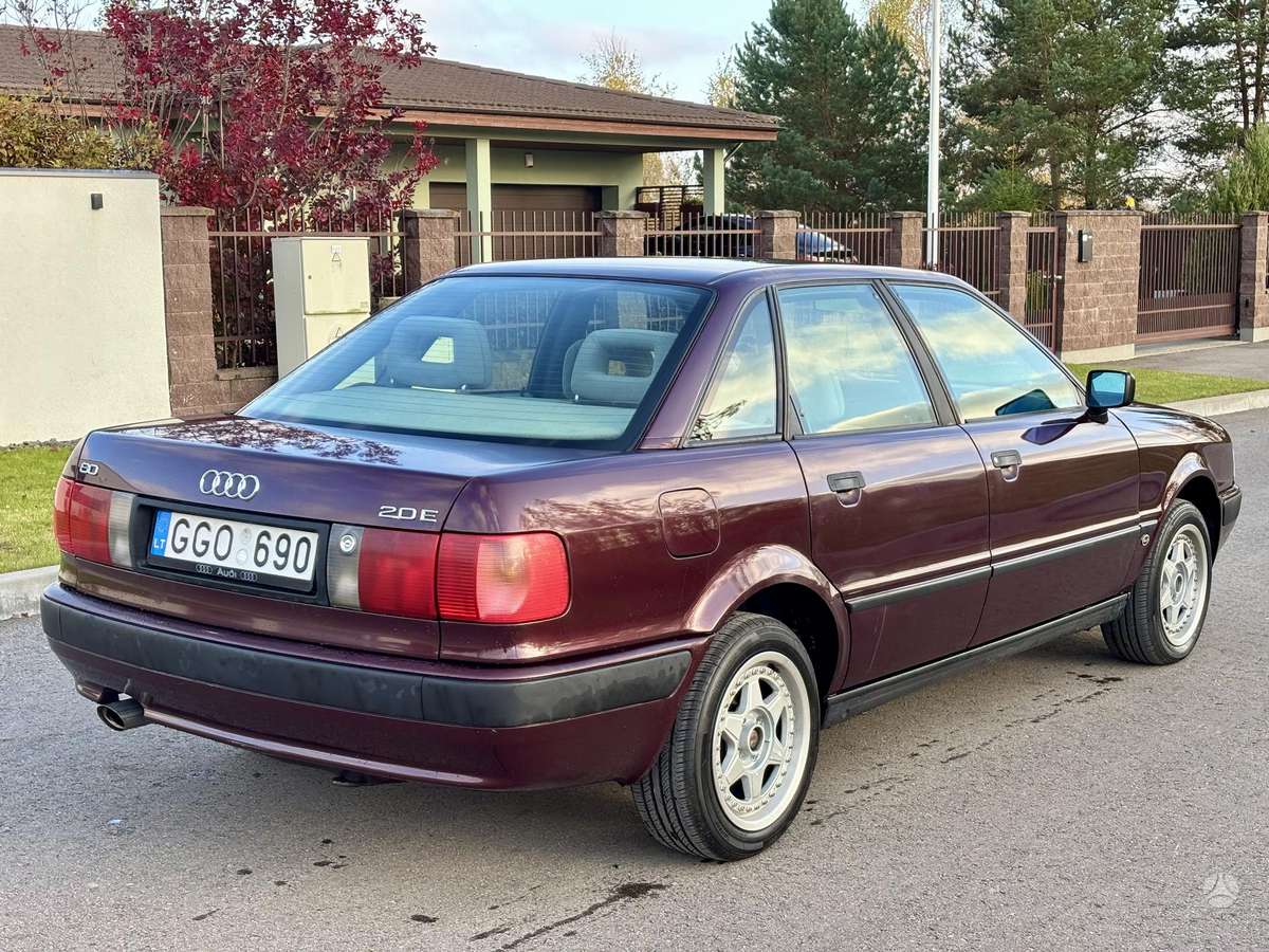 Audi 80, 2.0 l., Седан
