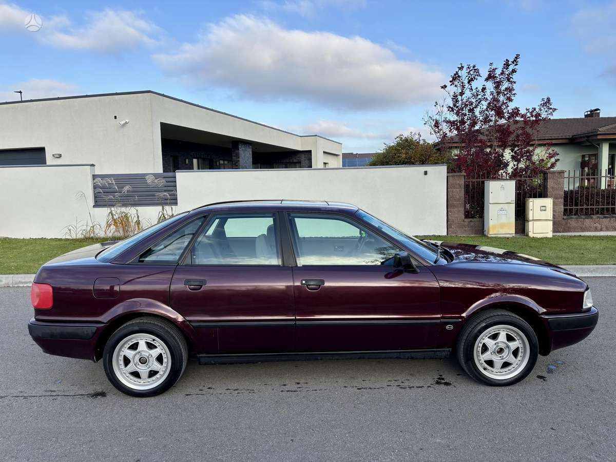 Audi 80, 2.0 l., Седан