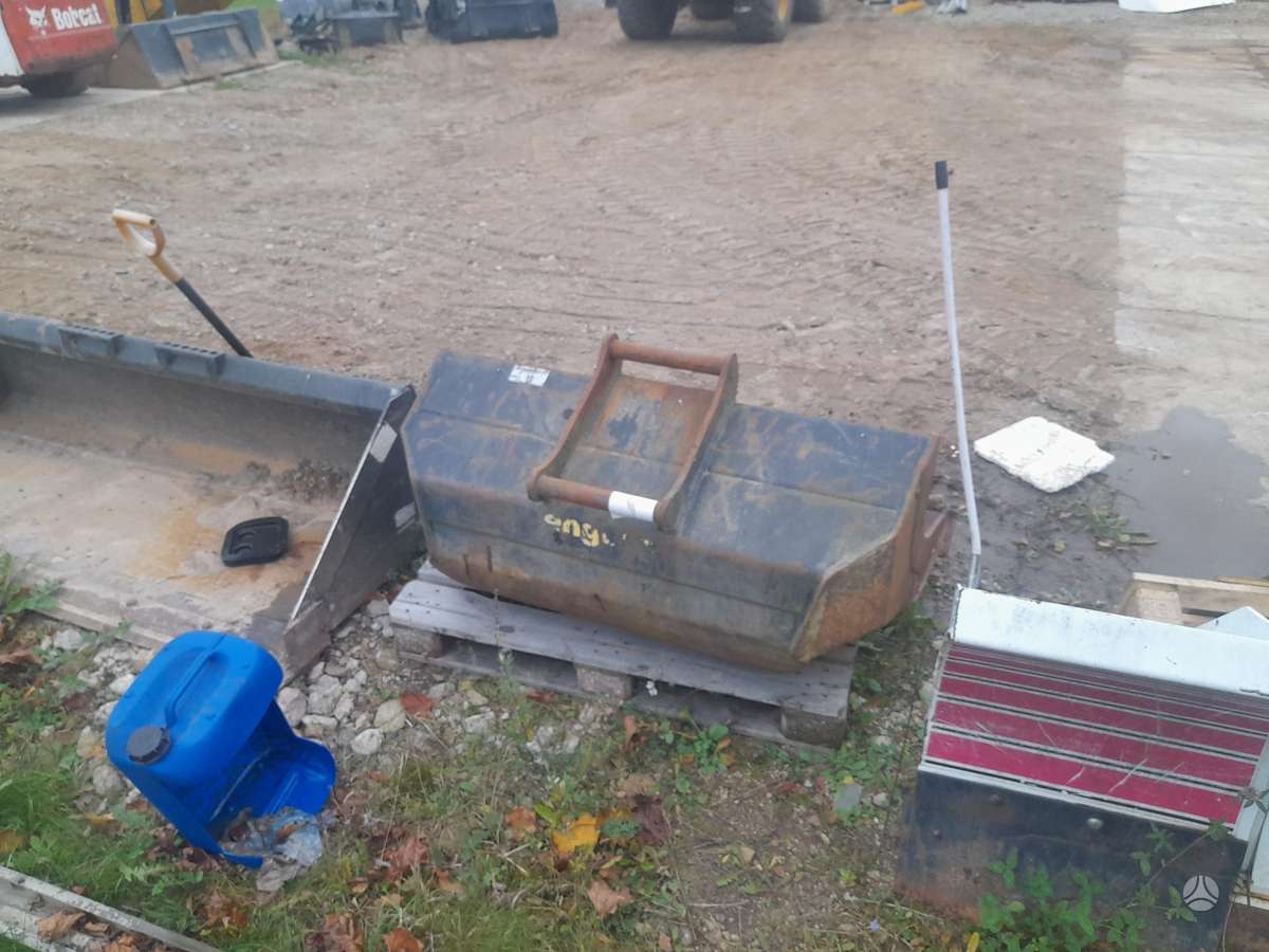 Bobcat S 300, ковши