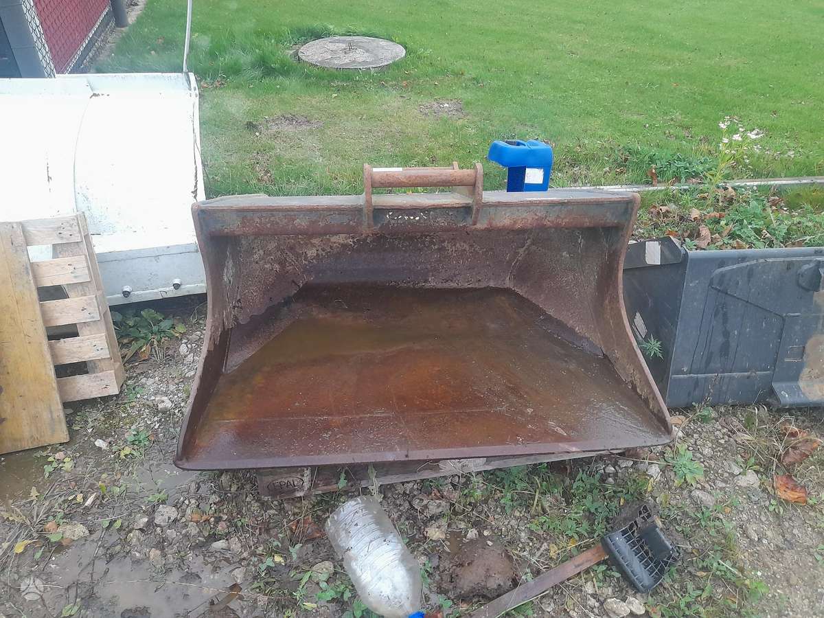 Bobcat S 300, ковши