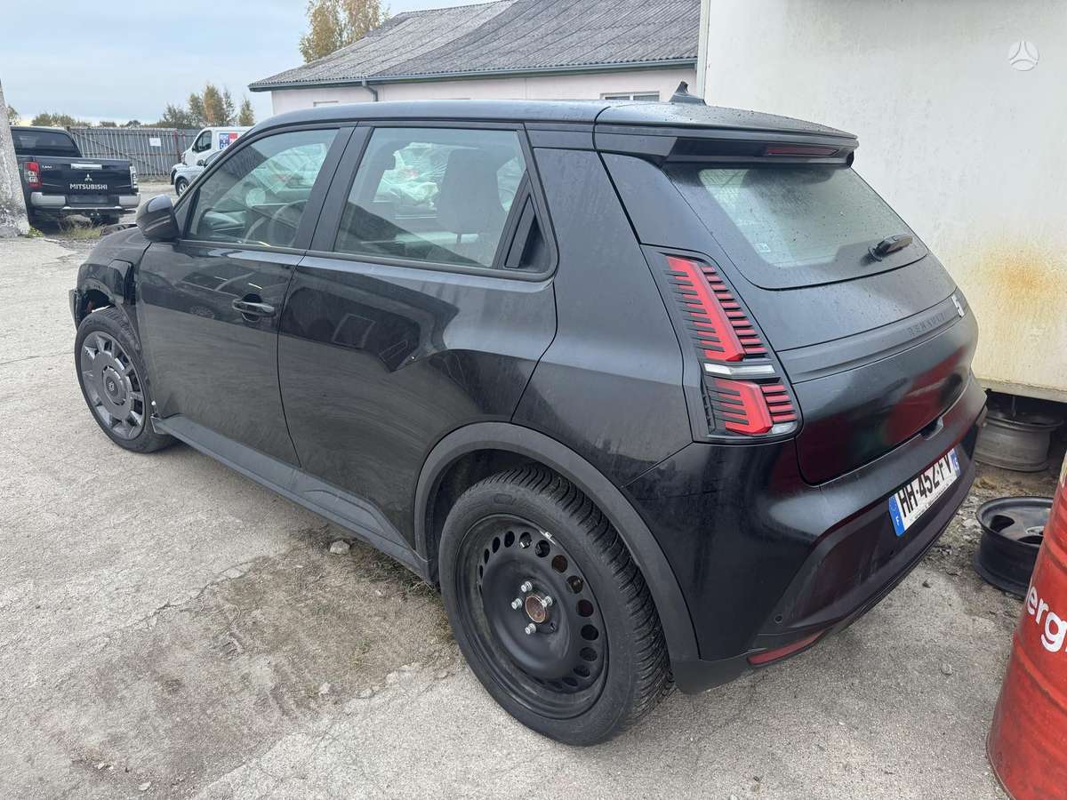 Renault 5 E-Tech, 40 kWh, hečbekas