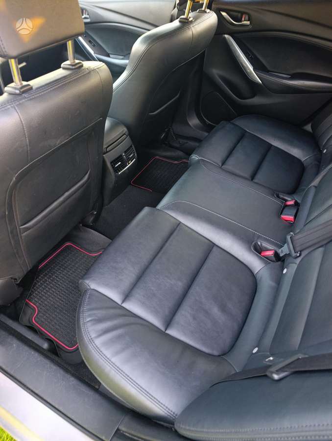 Mazda 6, 2.5 l., Седан