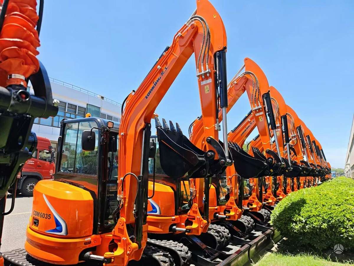 -Kita- Lonking CDM 6035, экскаваторы