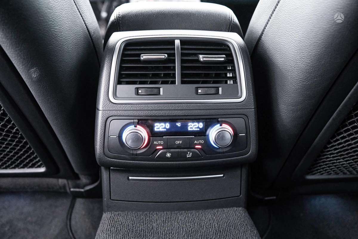 Audi A6, 3.0 l., wagon