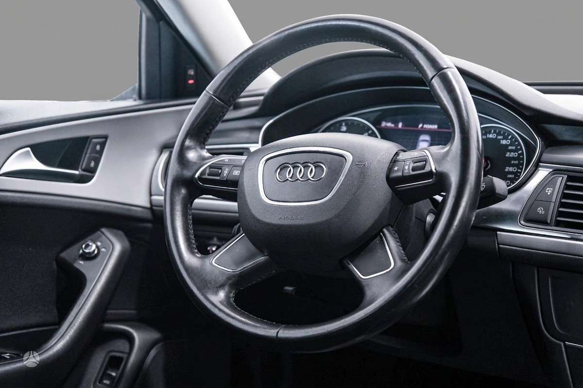 Audi A6, 3.0 l., Седан