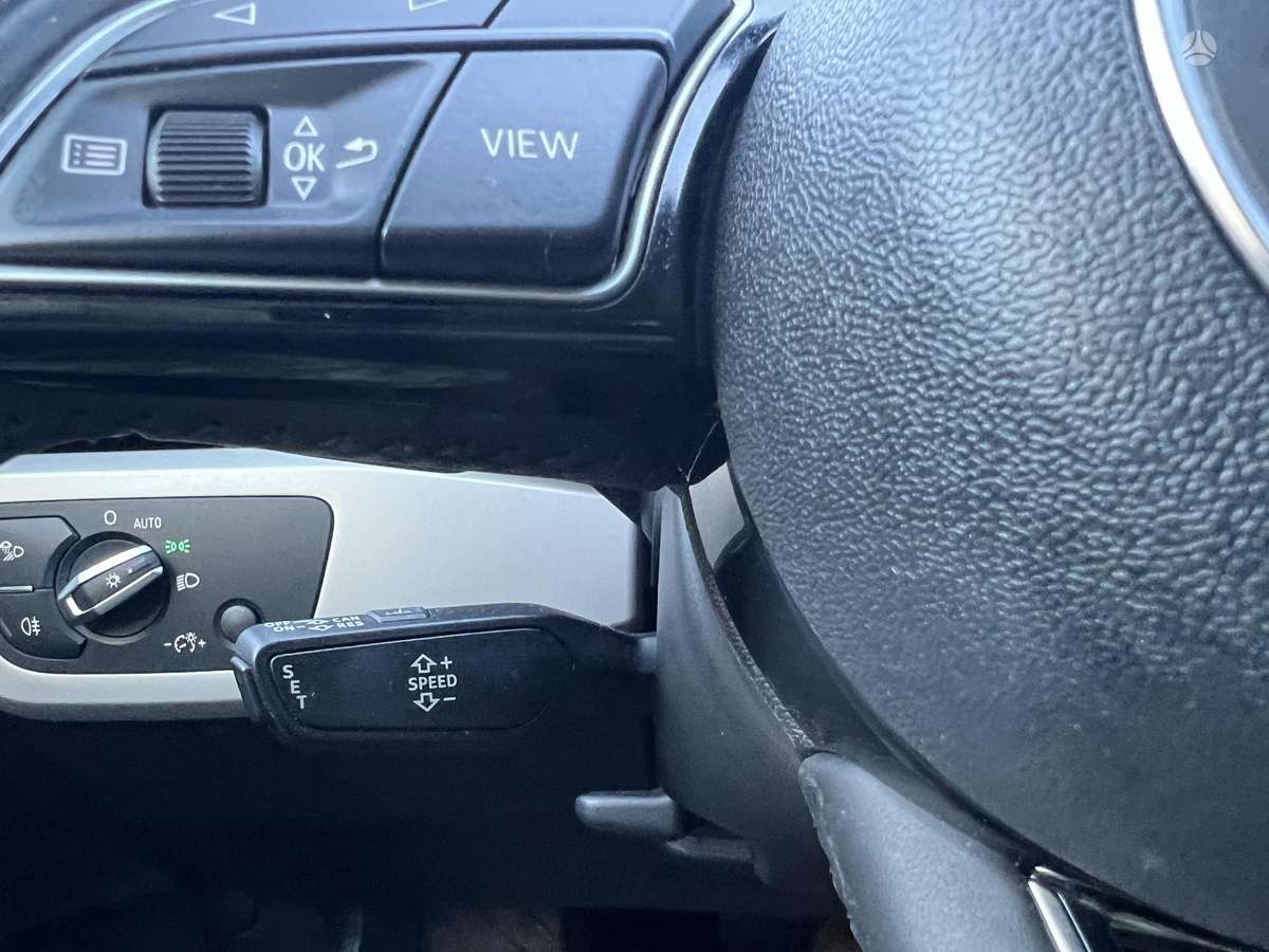 Audi A4, 2.0 l., Седан