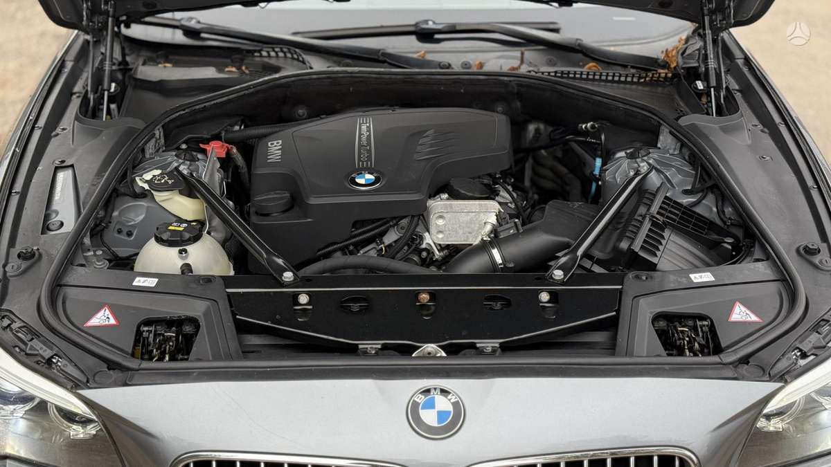 BMW 528, 2.0 l., Универсал
