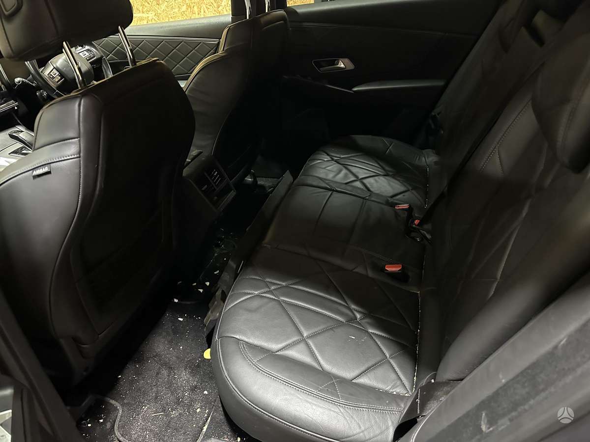 DS Automobiles DS7 Crossback