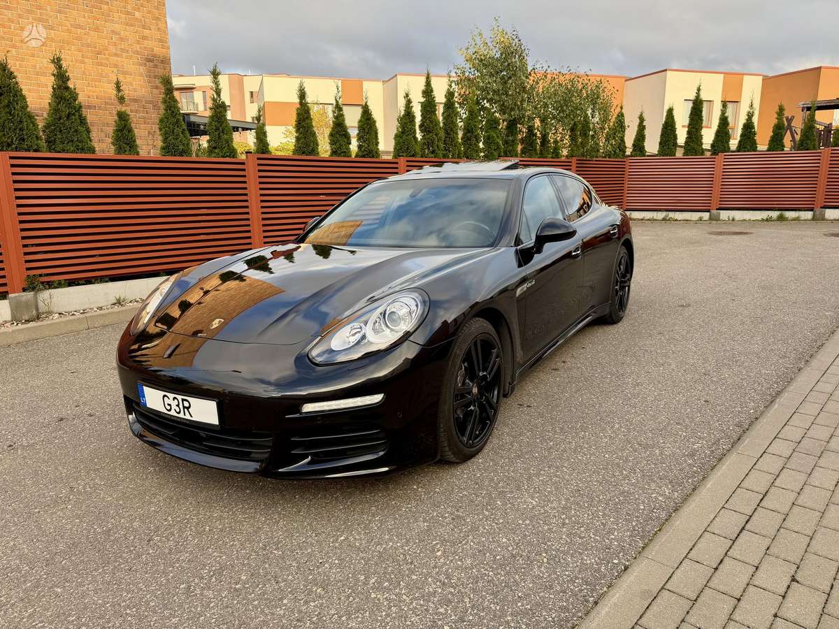 Porsche Panamera