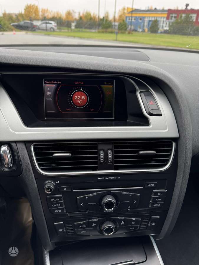 Audi A4, 2.0 l., Универсал