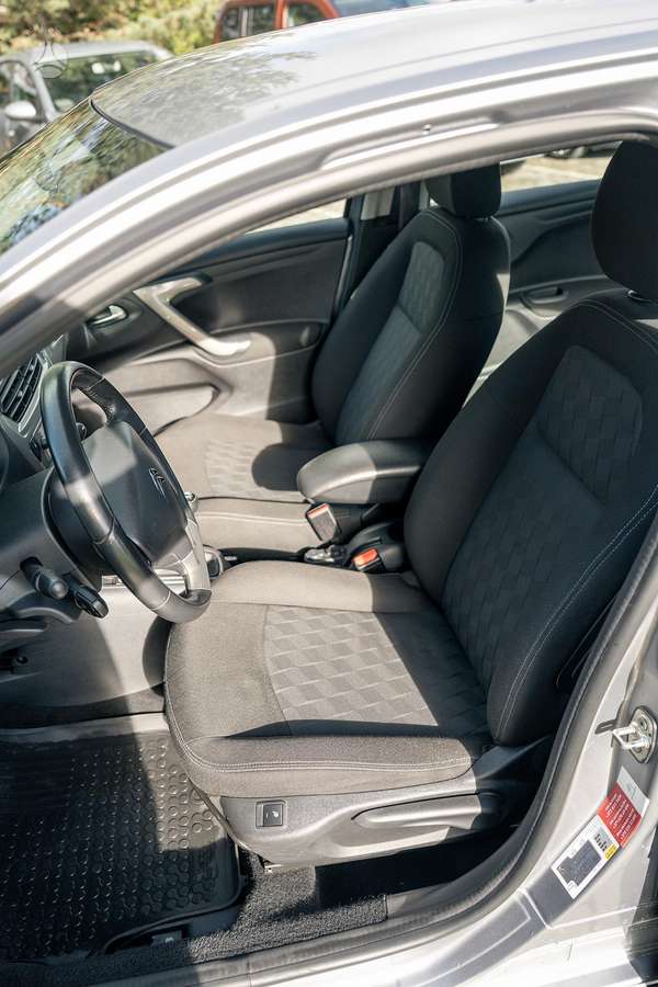 Citroen C-Elysee, 1.6 l., Седан