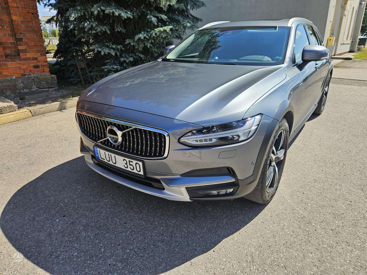 Volvo V90 Cross Country