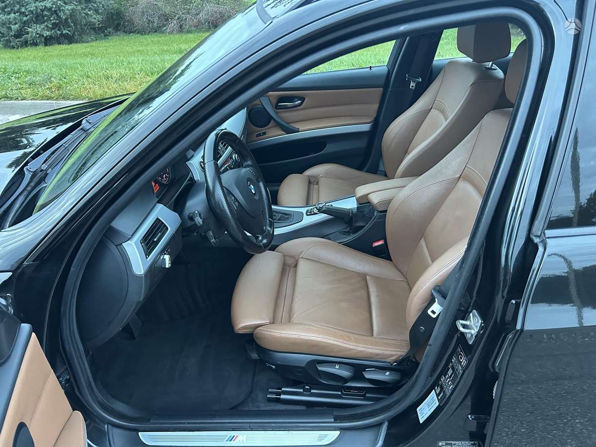 BMW 320, 2.0 l., Универсал