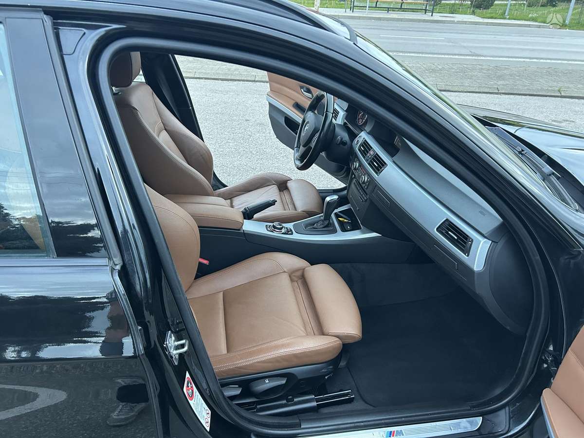 BMW 320, 2.0 l., Универсал