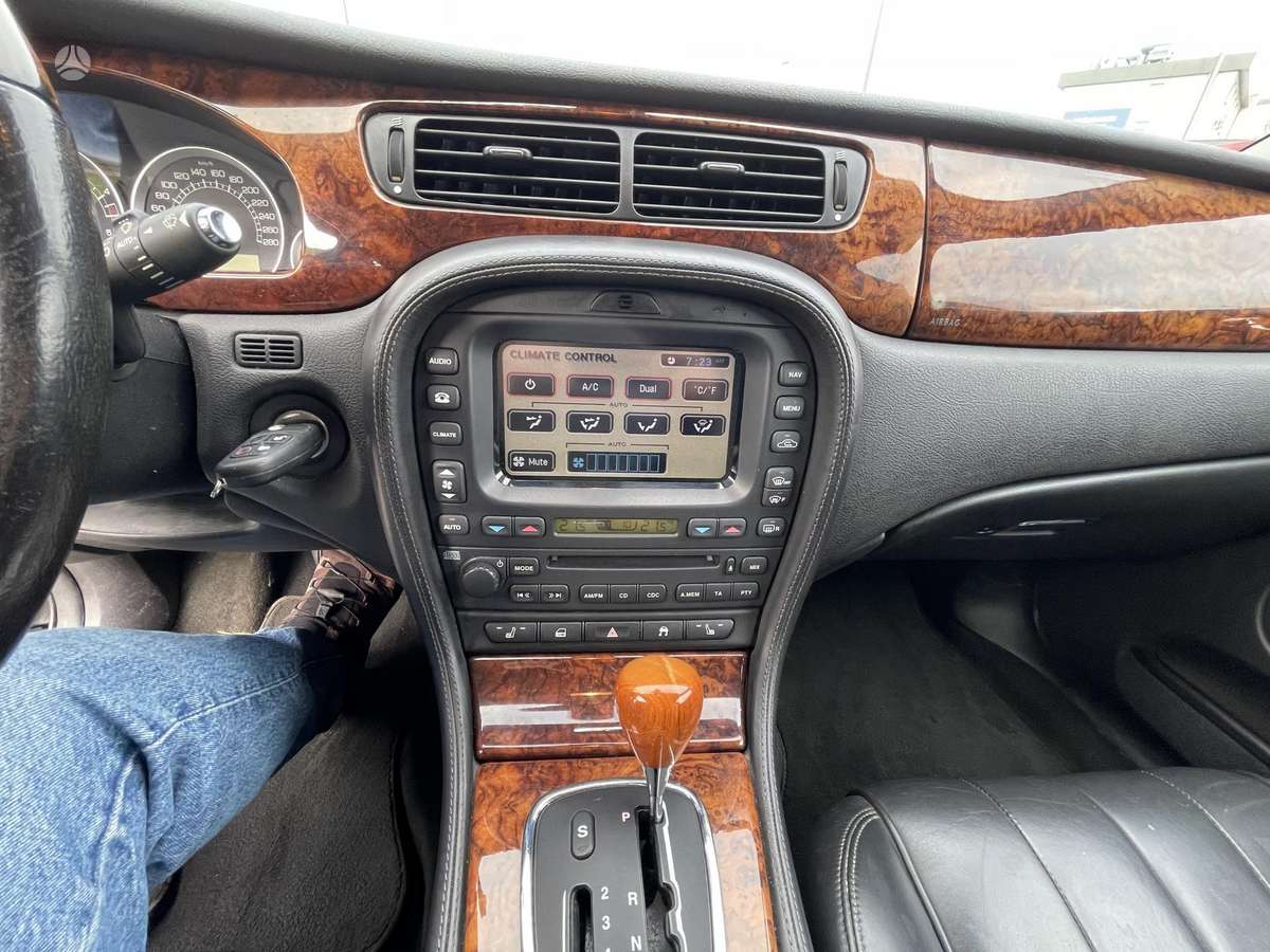Jaguar S-Type, 2.7 l., Седан
