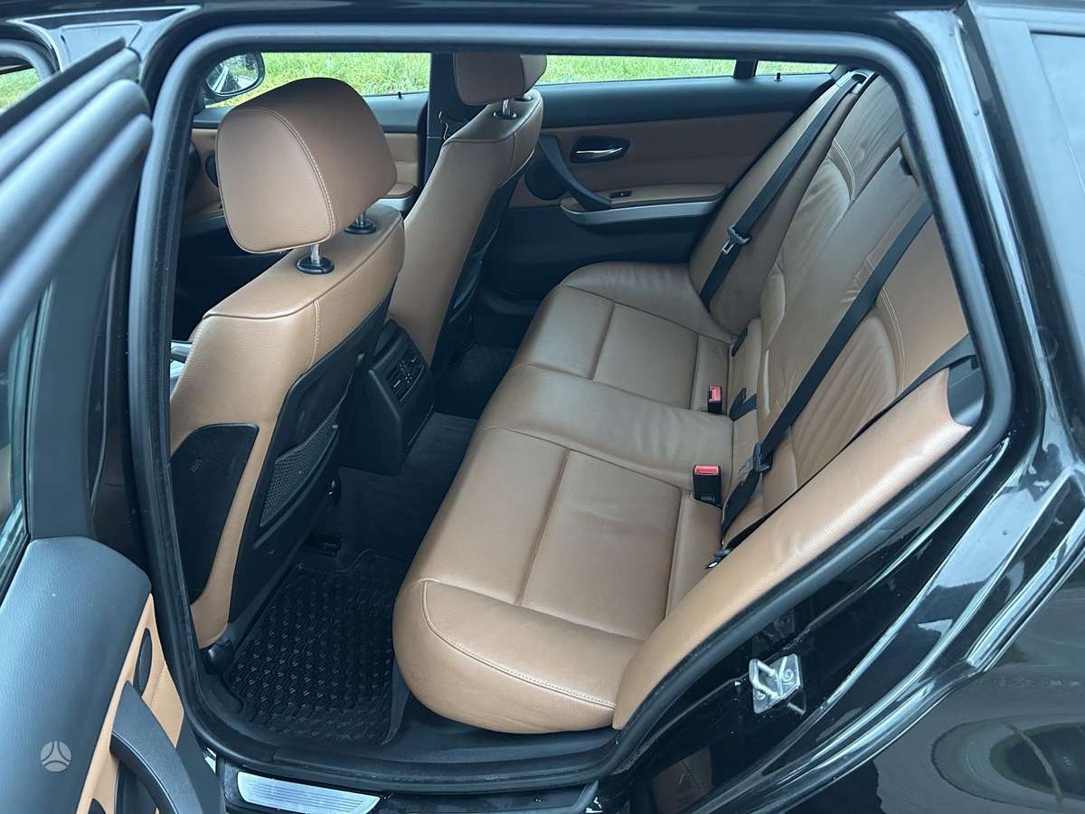 BMW 320, 2.0 l., Универсал