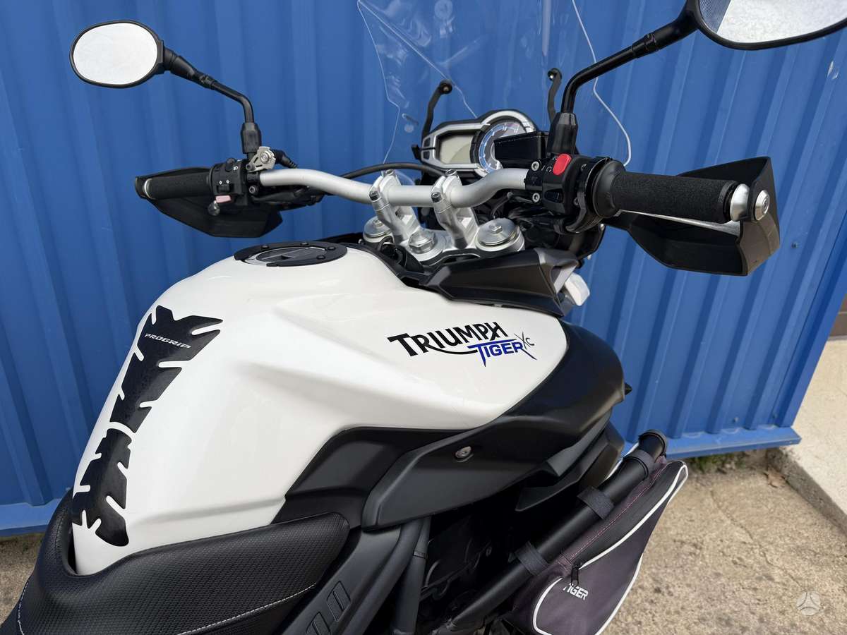 Triumph Tiger 800cc, enduro / adventure