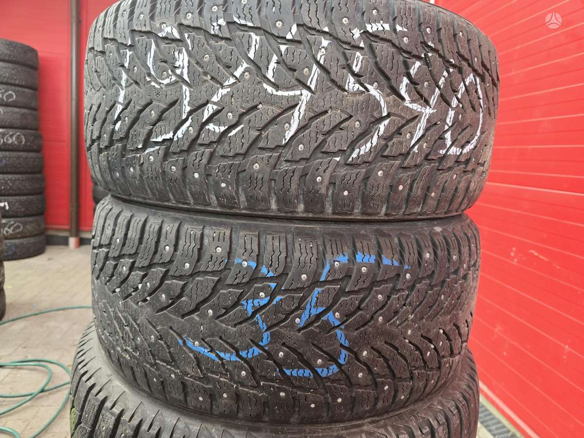 Nokian, зимние 245/40 R19