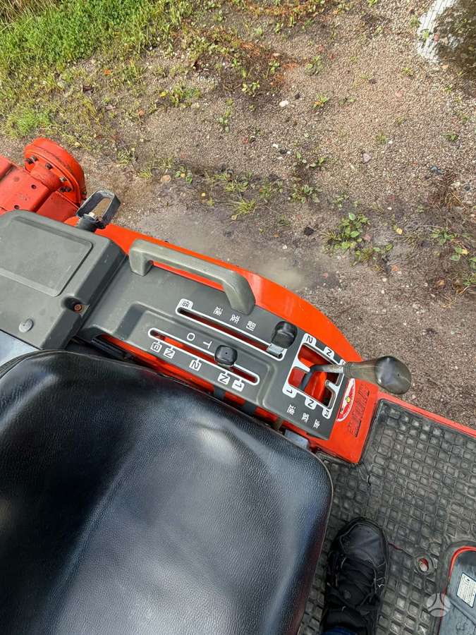 Kubota Aste 15, тракторы