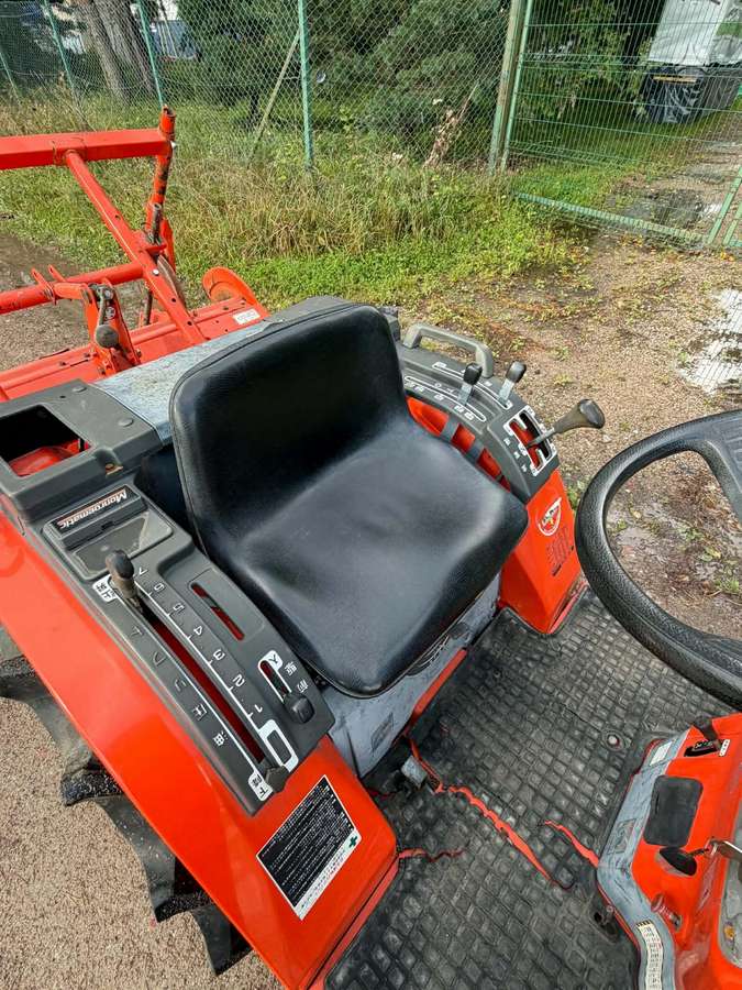 Kubota Aste 15, тракторы