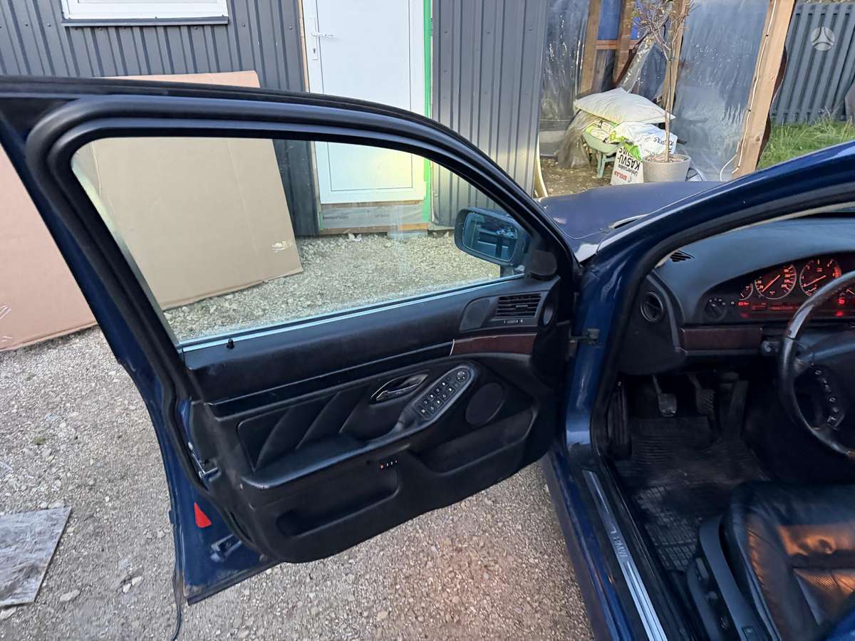 BMW 530, 2.9 l., Универсал