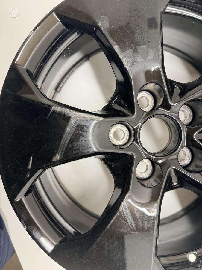 Toyota RAV 4, light alloy, R17