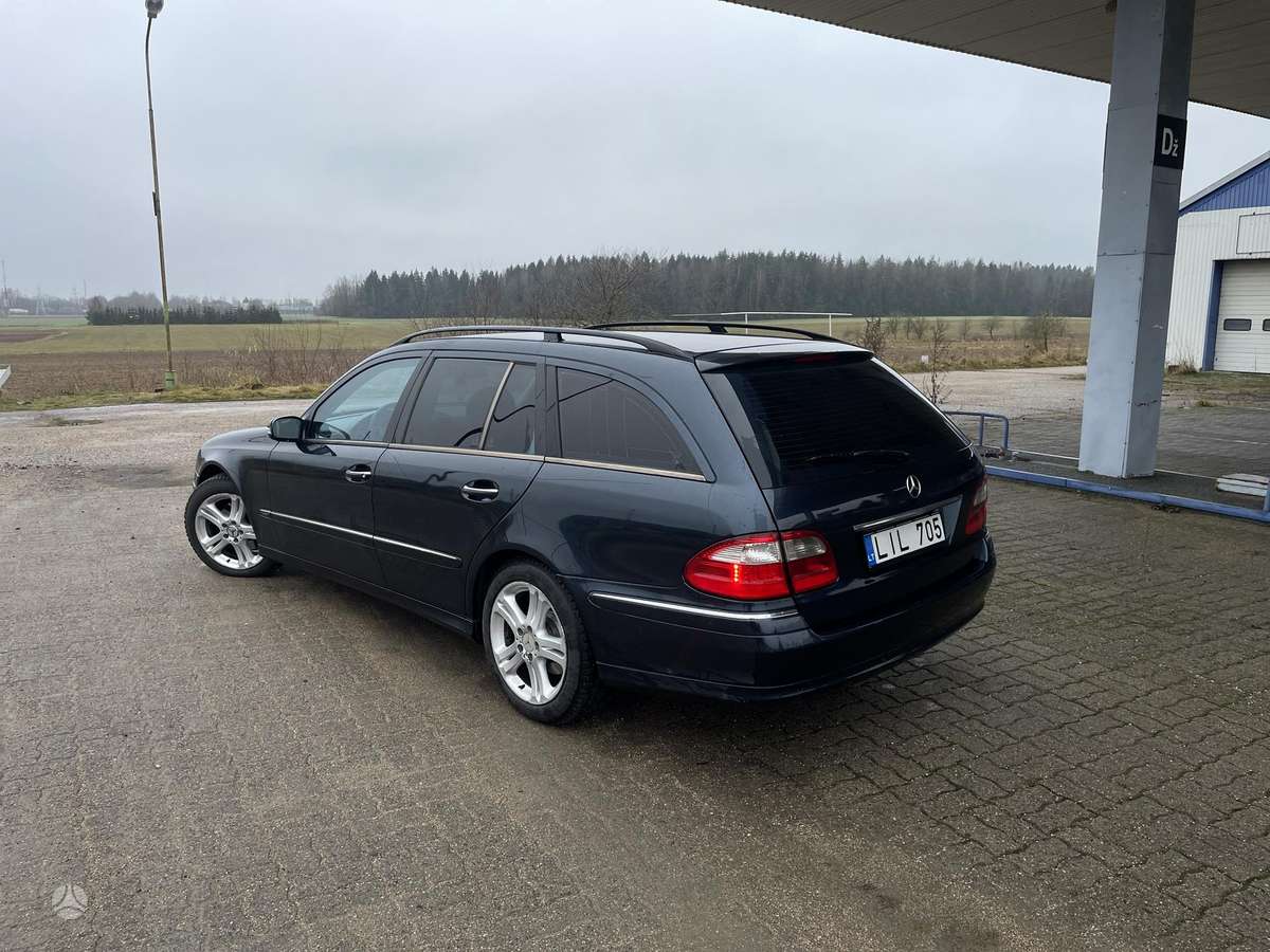 Mercedes-Benz E320, 3.2 l., wagon