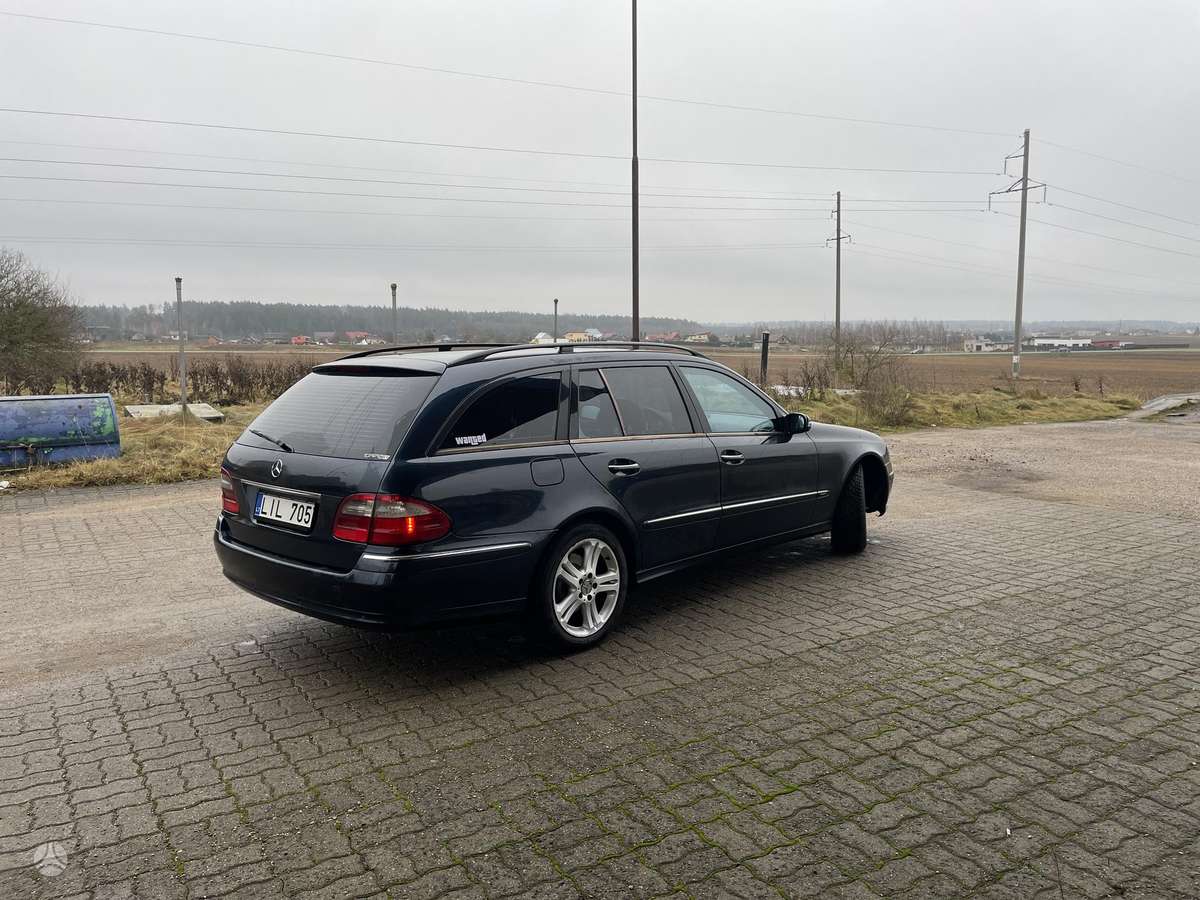 Mercedes-Benz E320, 3.2 l., wagon