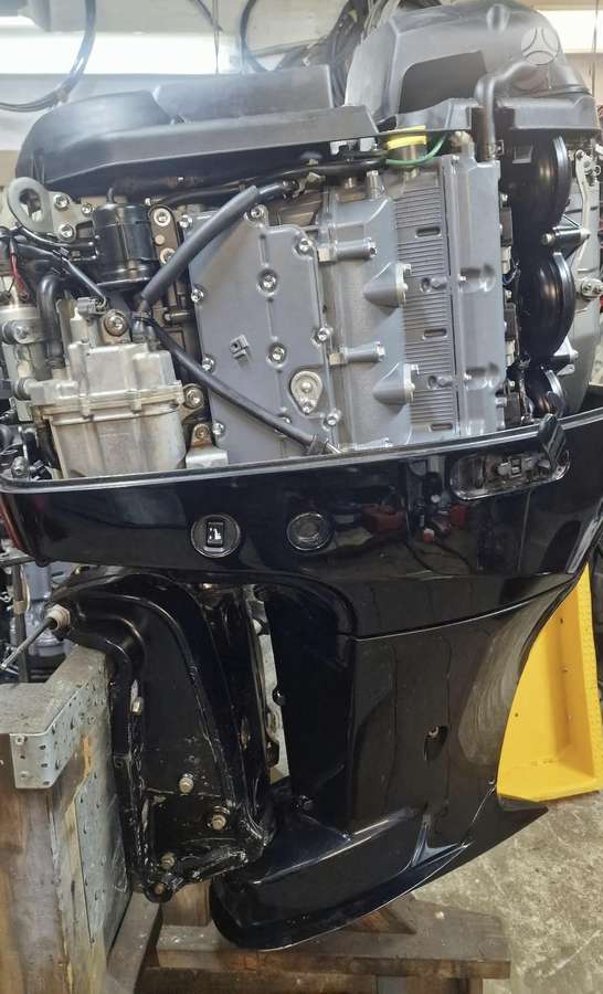 Suzuki DF 200, Četrtaktu piekaramais