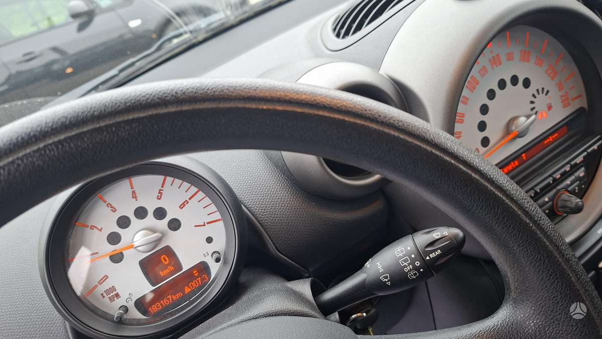 Mini Cooper, 1.6 l., off-road / crossover