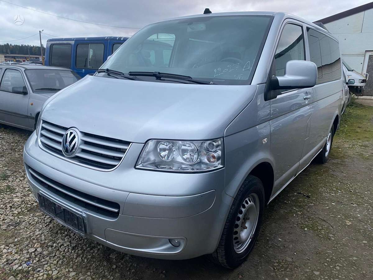 Volkswagen Caravelle