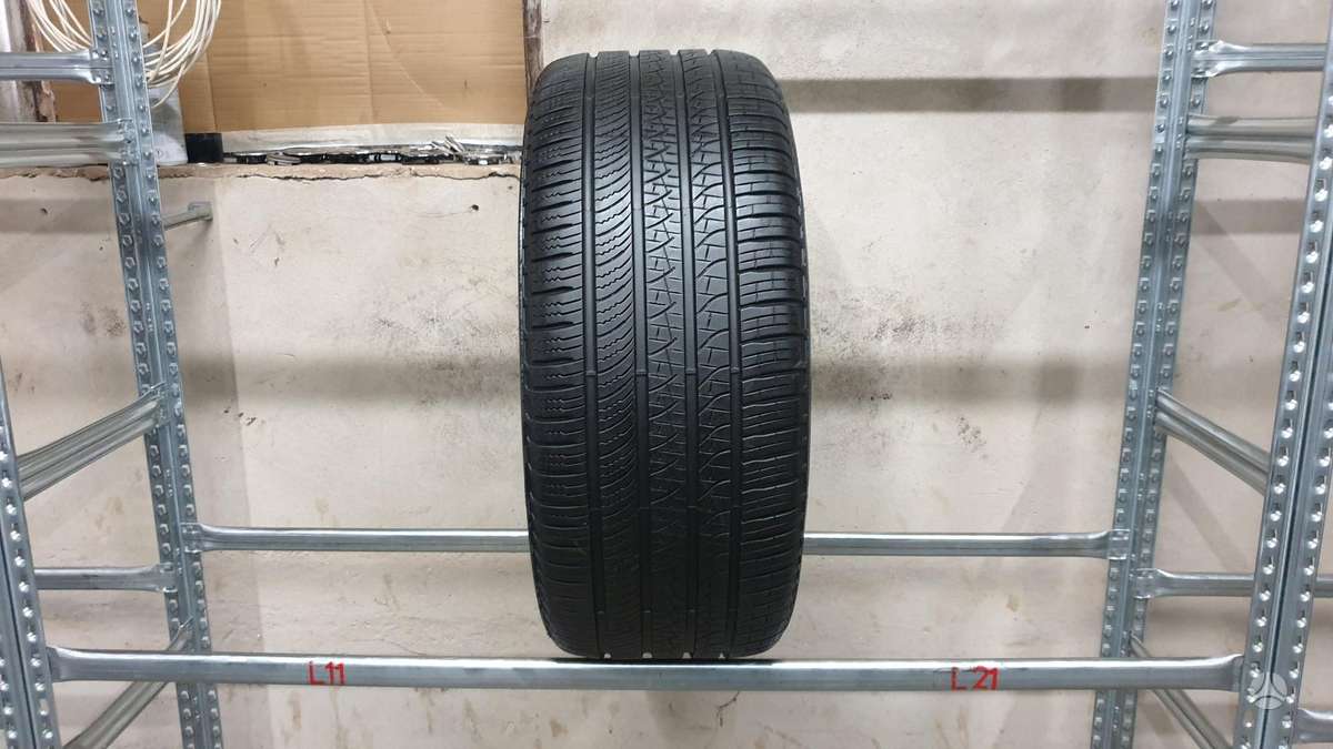 Pirelli Scorpion Zero, universalios 275/45 R21