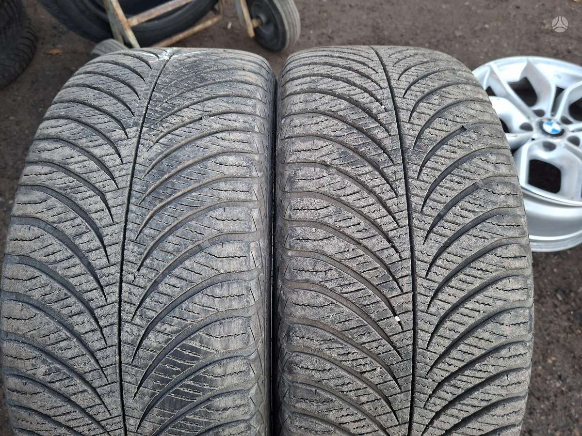 Goodyear, всесезонные 235/50 R18
