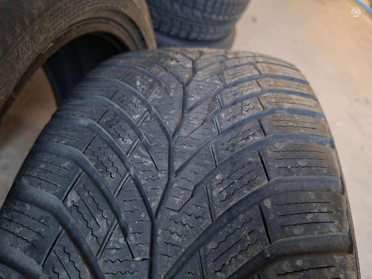 Continental, зимние 225/45 R17