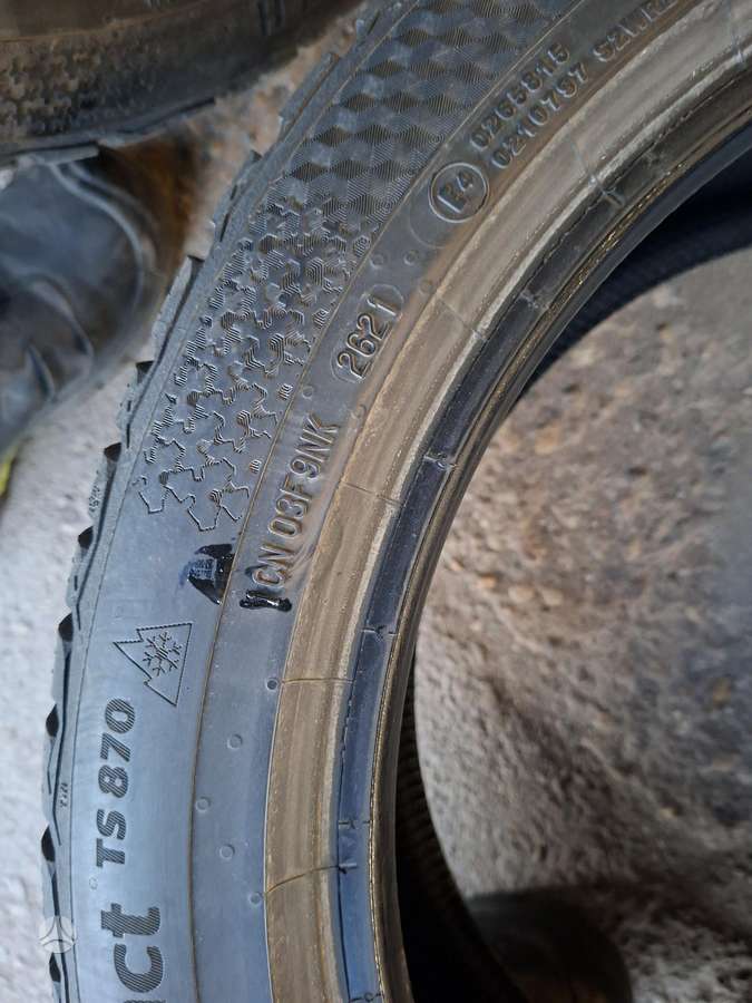 Continental, winter 225/45 R17