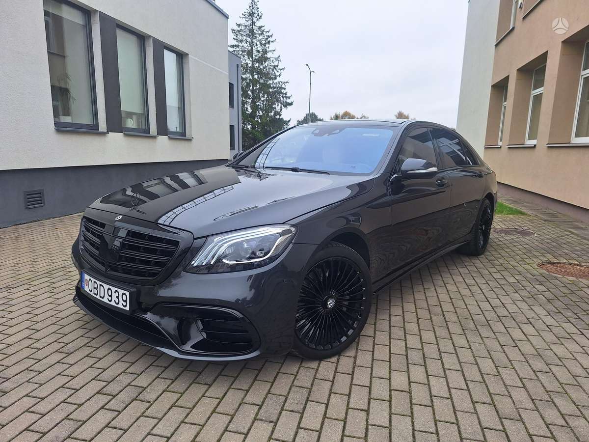 Mercedes-Benz S550
