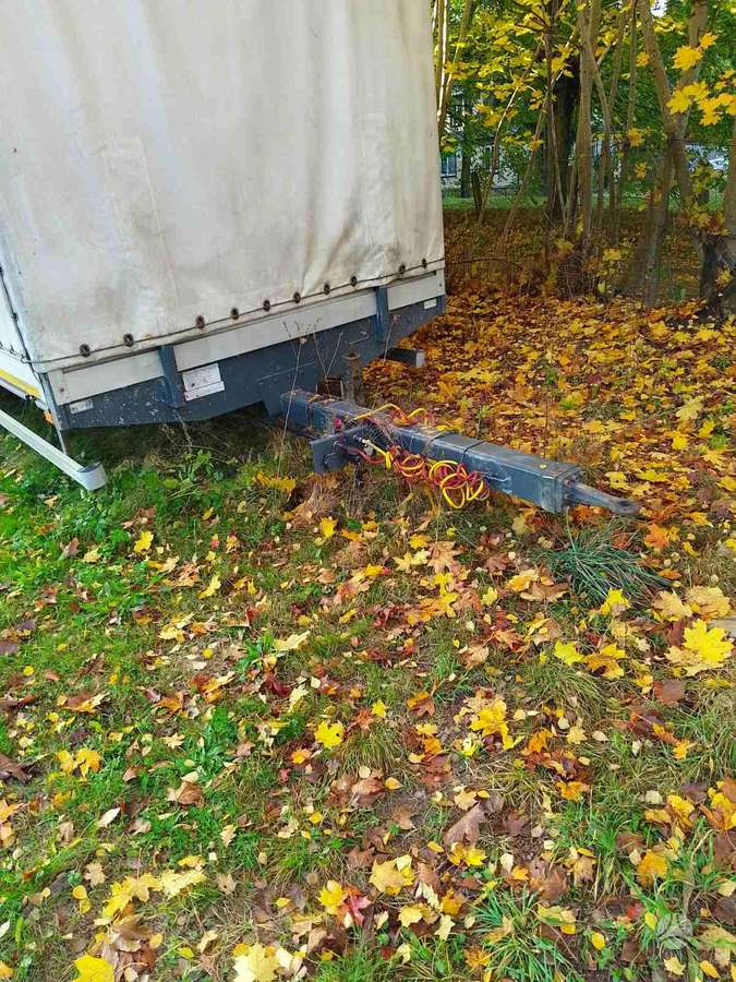 Renault Midlum, bortiniai su tentu