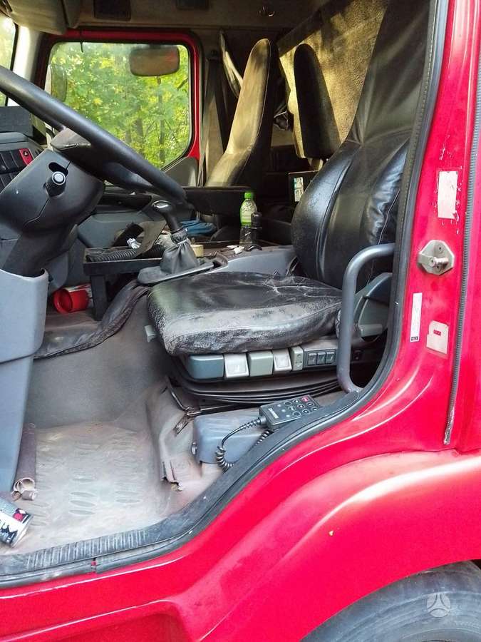 Renault Midlum, бортовые с тентом